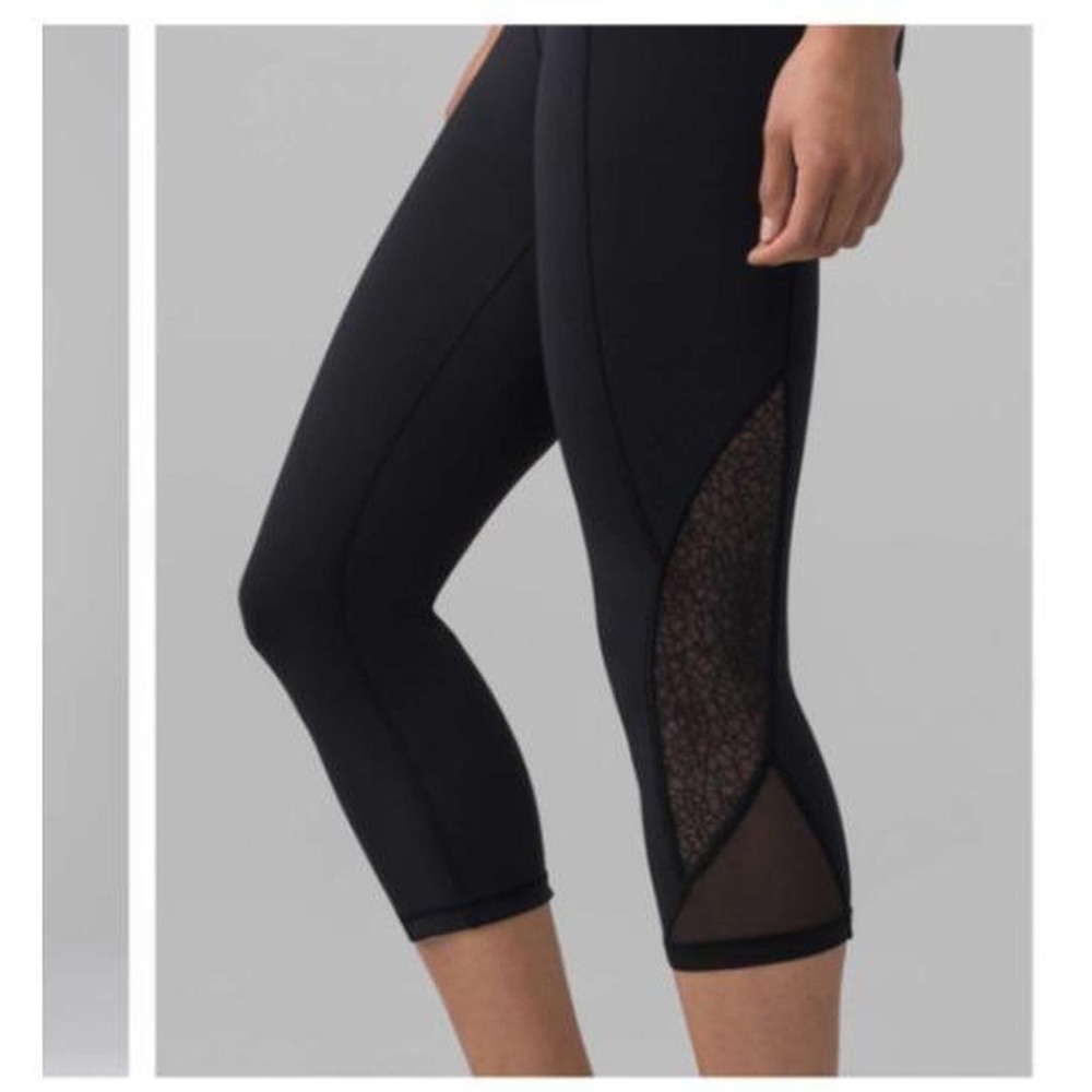 Lululemon Twist & Train Crop 19 Black Mesh Luxtreme Leggings W6AG5S Size 12